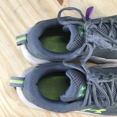 Under Armour Shoes Youth 5 Assert 10 Running Sneakers Gray Lace Up 3026185-101