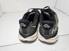 Hoka One One Clifton 9 Black Grey Running Shoes 1131170 BWHT Youth Size 5.5 MD