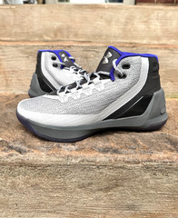 Under Armour Steph Curry 3 Basketball Shoes (Youth SZ 6) Gray Purple 1274061-054