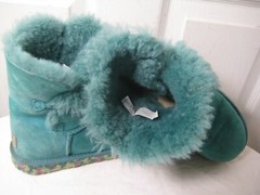 UGG 1006638K Bailey Button Boots Kids Shoes Size 33 / 3
