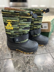 Kamik Unisex Rocket2 Snow Winter Boots Olive Size 12 EUR30