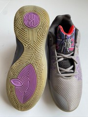 Nike Kyrie Flytrap 2 GS ‚Grey Violet‘ Size 7 Youth Girls Size 8.5 Grey Purple 