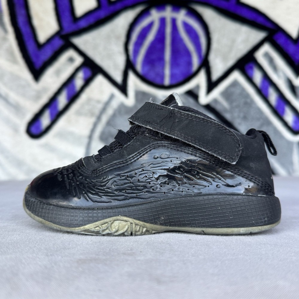 Size 9c – Jordan Dub Zero Black Graphic Sneakers