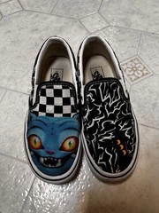 VANS Classic Slip-On KPOP Demon Hunters Check Canvas Kids US 3.5 Black/White