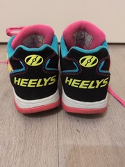 Heelys Propel 2.0 Youth Size 5 Skate Shoes Neon