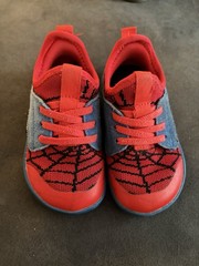 Watelves Kids Barefoot Shoes Spider Web Red Blue Wide Toe Zero Drop Sneakers