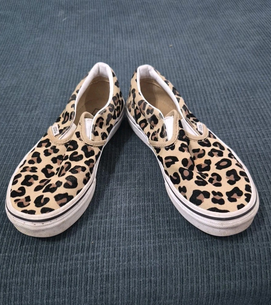 Vans Slip on Cheetah Print Shoes Kids Size 3
