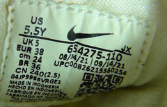 Nike Huarache Run Low White Pure Platinum Damaged Box 654275-110 Size 5.5