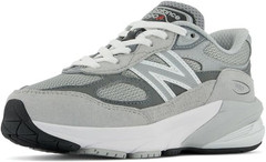 Kids‘ 990 V6 Lace-Up Sneaker