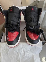 Jodan 1 Mid (Ps) Black/infrared White