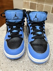 Size 5 (GS) -Nike Jordan 1 Mid University Blue Black
