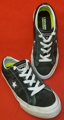 Converse One Star OX Youth Size 1 Black Suede with Lunaron Insoles 353061C