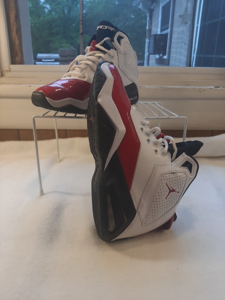 Jordan B’Loyal Mid White Red Black CK1425-106 Size 4.5Y Kids Shoes Gym Sneakers