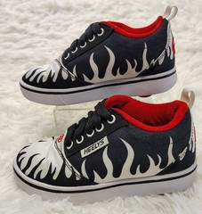 Heelys Pro 20 Prints White Black Flames Wheeled Shoes Size Youth 13C HE101001