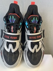 ANTA KAI 1 KAI-leidoscope Kyrie Irving Nike Youth Basketball Shoes Authentic 5Y