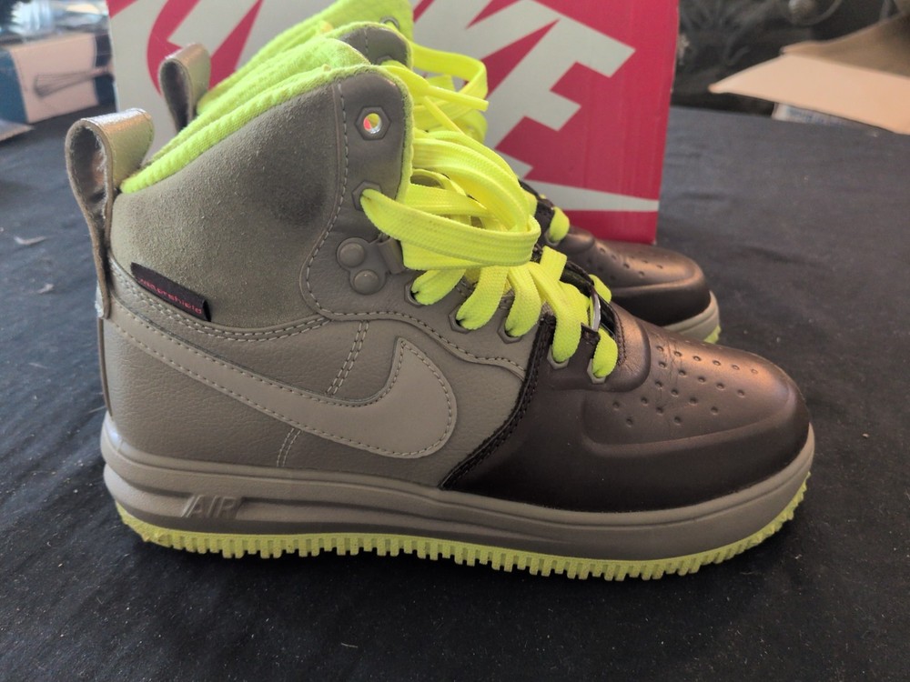 NIKE LUNAR FORCE 1 SNEAKERBOOT GS US4.5Y UK4 EUR36.5 CM23.5