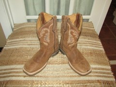 Dark Ranch Brown Square Toe Leather Western Boots Youth 13.5 Mex 20.5