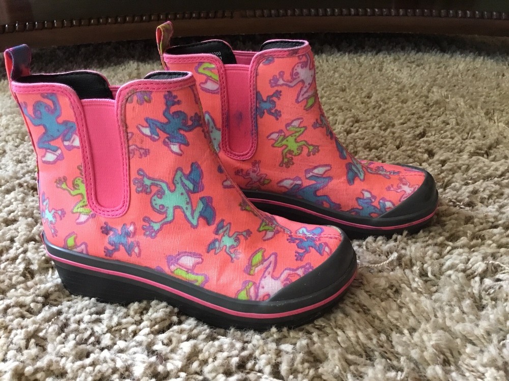 Dansko Kids Vicki Coated Canvas Boot, Pink Frog Size 29/11.5 – 12