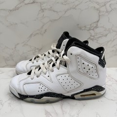 Jordan 6 Retro GS White Black Oreo Speckled Kids Sneakers Size 5Y 384665-112