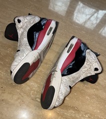 Nike Air Jordan DV1360-162 Dub Zero Sneakers Varsity Red Size 7 Youth