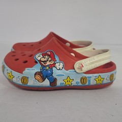 Crocs Super Mario Clogs Child Size C 11 Red Classic Nintendo Water Beach Shoes