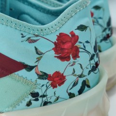 Nike LeBron 18 Low x Mimi Plange Daughters 2021 Youth Sz 7/ EU 40 Flwr Sneakers
