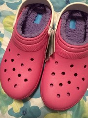 Crocs Unisex Kid’s Classic Clogs Lined Purple Taffy Pink Outer – US Kid’s J6