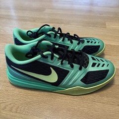 Nike 705387-001 Kobe Bryant Mentality Youth Basketball Shoes Size 7Y Womens 8.5