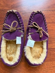 LL Bean L.L. Bean Wicked Good Slipper Real Lamb Fur- Purple Moccasin Kids Size 3