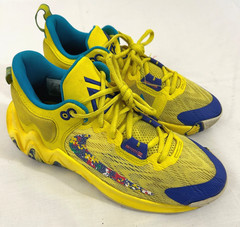 Nike Giannis Immortality 2 Size 5Y Yellow Strike Sneakers DQ1943-700