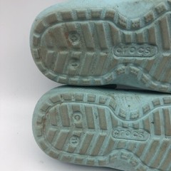 Crocs child sz 11 star classic clogs blue lined slip on