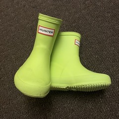 Hunter Kids Size 5 Green Tall Rain Boots