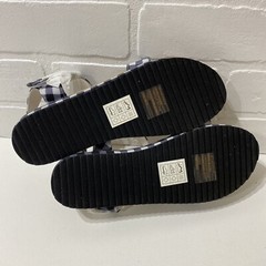 NEW – FABKIDS Gingham Platform Sandal – Kids Size 3 – BLACK