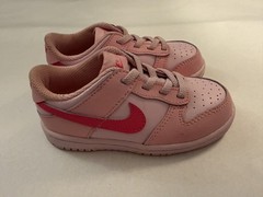 Size 9c (PS) – Nike Dunk Low Triple Pink DH9756-600