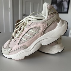 Adidas Ozmillen Wonder Quartz Ivory Core White Girls shoes. 6 1/2