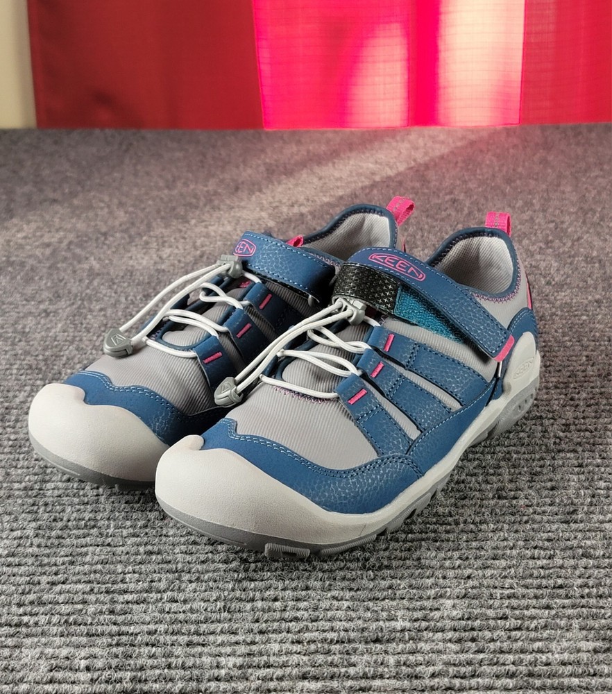 Keen Youth Knotch Hollow Gray Shoes Size 5Y New Without Box