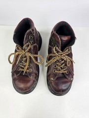 Dr Doc Martens 9352 Men’s England Leather Chunky Platform Boots Big Kids Size 4