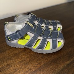 EDDIE BAUER Child Kid’s SANDALS Size 11 Closed Toe Hiking Camping UNISEX