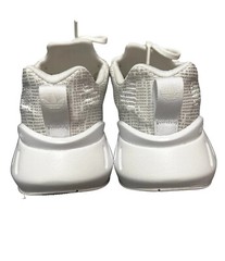 New Adidas Swift Run 22 Youth Size 7 Running Shoe Gray White New in box