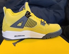 JORDAN RETRO IV 4 LIGHTNING TOUR YELLOW WHITE BLUE GREY 408452-700 SIZE 5.5Y