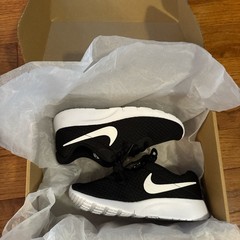 Nike Tanjun EasyOn