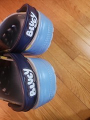 Crocs Classic Bluey Blue Multicolored Kids Clogs/Mules Size J 5 EUC