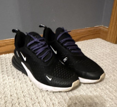 Nike Air Max 270 Black/White Unisex Kids 7Y Low Top Cushioned Sneakers