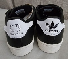 Adidas X HELLO KITTY SUPERSTAR 50th ANNIVERSARY KIDS‘ USsize 12.5K COLLECTABLE