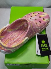Crocs Kids Junior Classic Glow Marbled Clog, Daylily/Multi, US 6