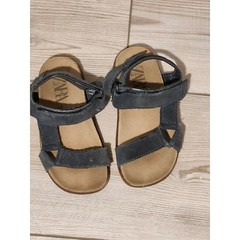 Zara Unisex Blue Suede Hook and Loop Closure Sandals Kidcore Size 8 K0004