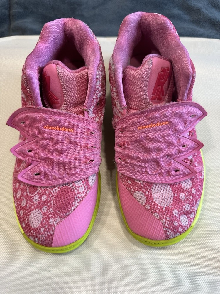 Nike Kyrie 5 Spongebob Patrick Star Pink Yellow Athletic Sneakers Kids 1Y
