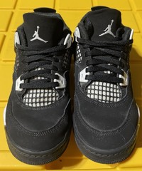 Nike Air Jordan 4 Retro PS White Thunder Black FV4537-001 Size 13C Sneakers