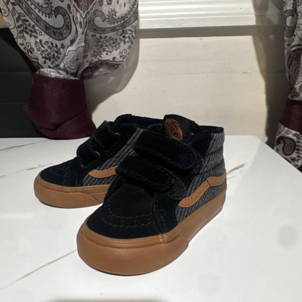 VANS Sk8-Mid Reissue V Toddler Mid Top Hook & Loop Suede Black Gray 5