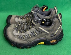 Keen Hiking Water Shoes Size Kids 10